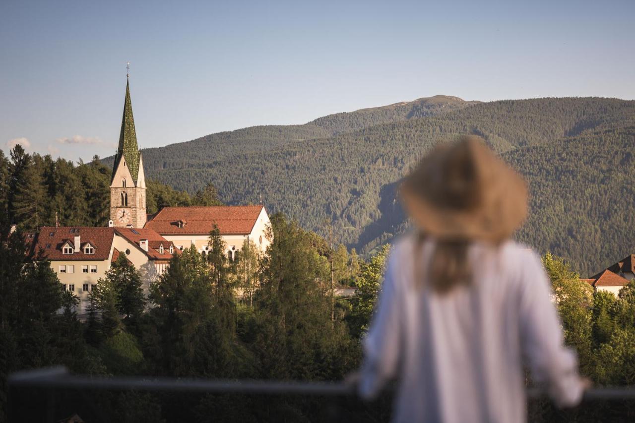 Terentnerhof 4*S Active & Lifestyle Hotel Terenten Buitenkant foto